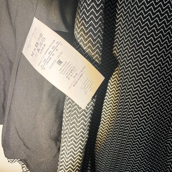 Vintage Armani Collezioni Jacquard 2 PC Chevron Skirt Suit Blazer Size 12 - Picture 6 of 14